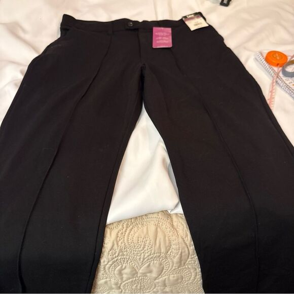 Lee Ultra Soft Black Pants - Picture 8 of 13